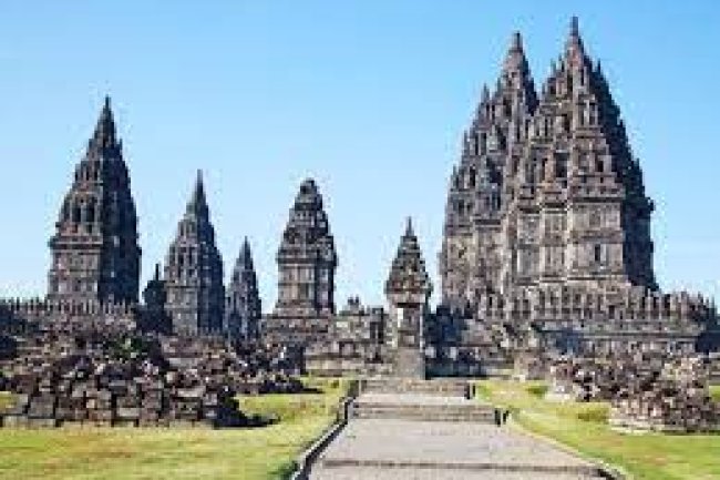 इंडोनेशिया के प्रसिद्ध हिन्दू मंदिर