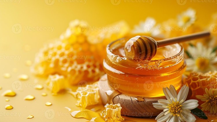 घर में शहद रखने के लाभ और उसका महत्व